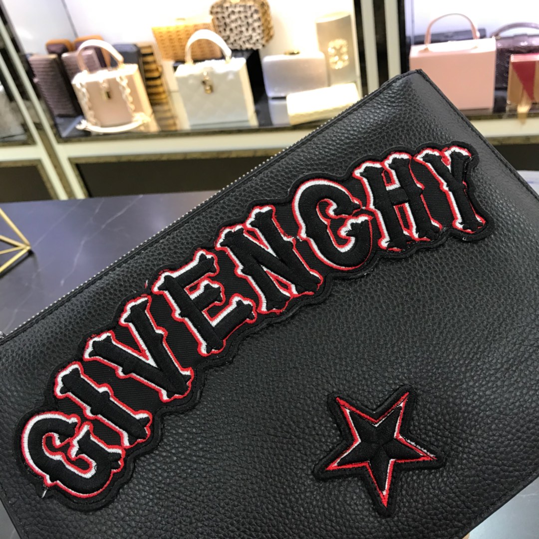 個性的なデザ 人気ブランドGivenchy 実物の写真 N品スーパーコピー代引き対応国内発送後払い安全必ず届く優良サイト